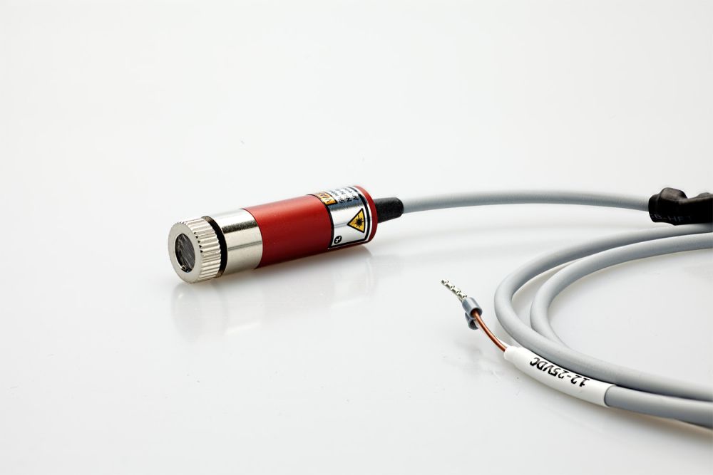 Kreuzlaser Modul Hellrot 20 mW, justierbarer Fokus, isoliert